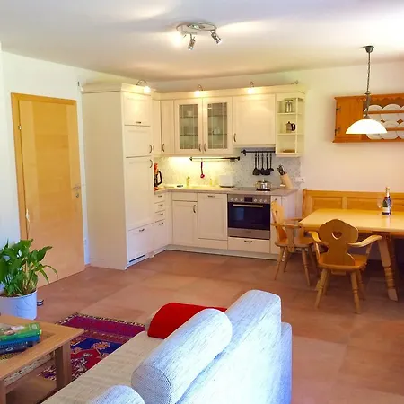 Sunny Villa Bad Kleinkirchheim Zimmer foto