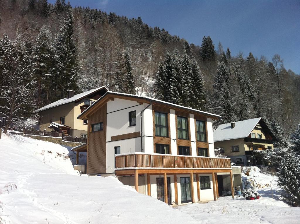 Sunny Apartment Bad Kleinkirchheim
